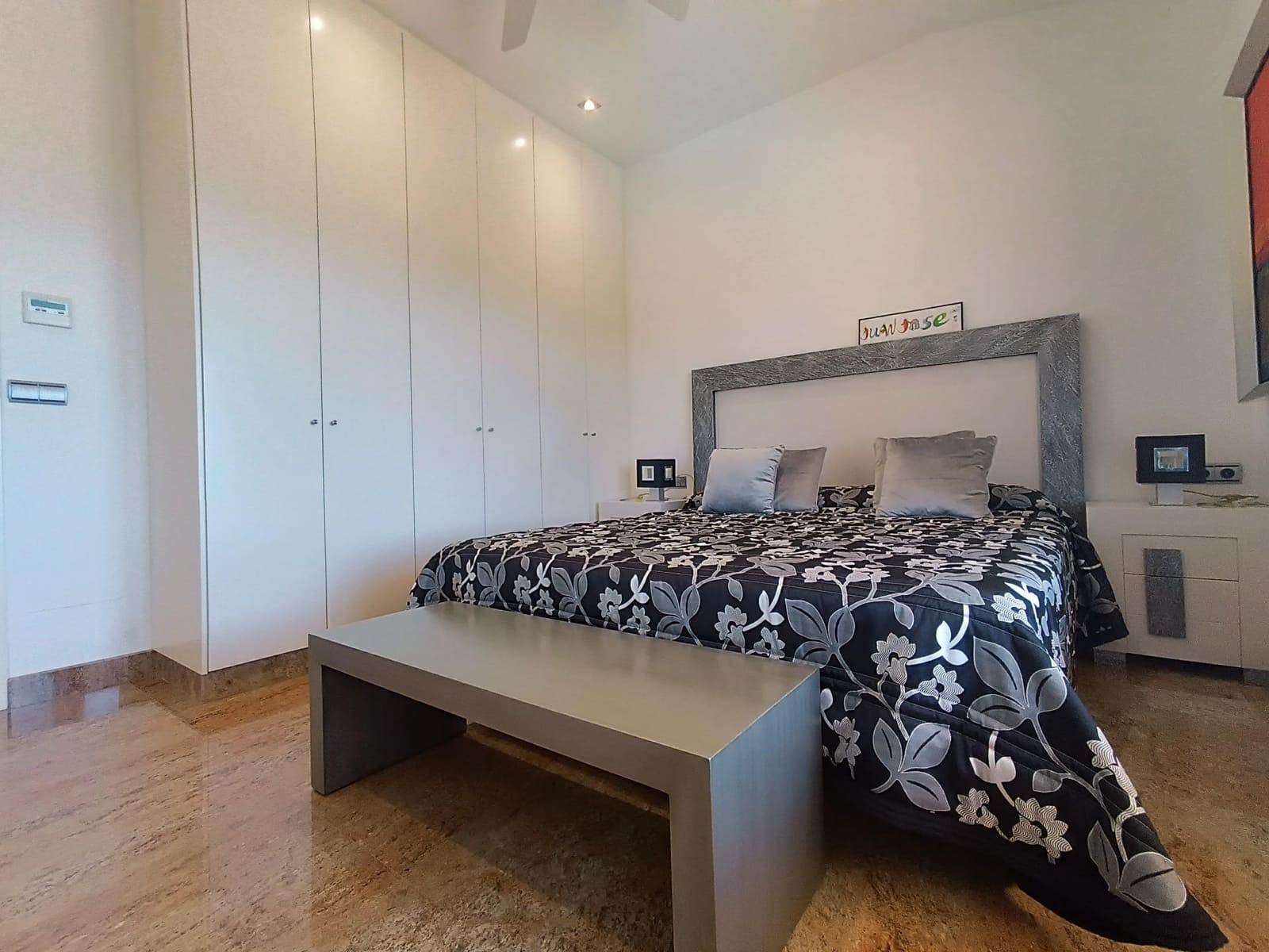 7 bedroom Villa for sale in Aguilas with pool garage - € 1,800,000 (Ref: 9892764)
