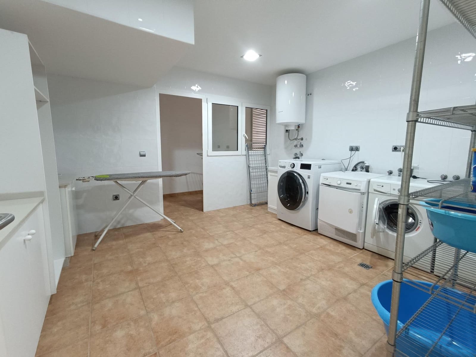 7 bedroom Villa for sale in Aguilas with pool garage - € 1,800,000 (Ref: 9892764)