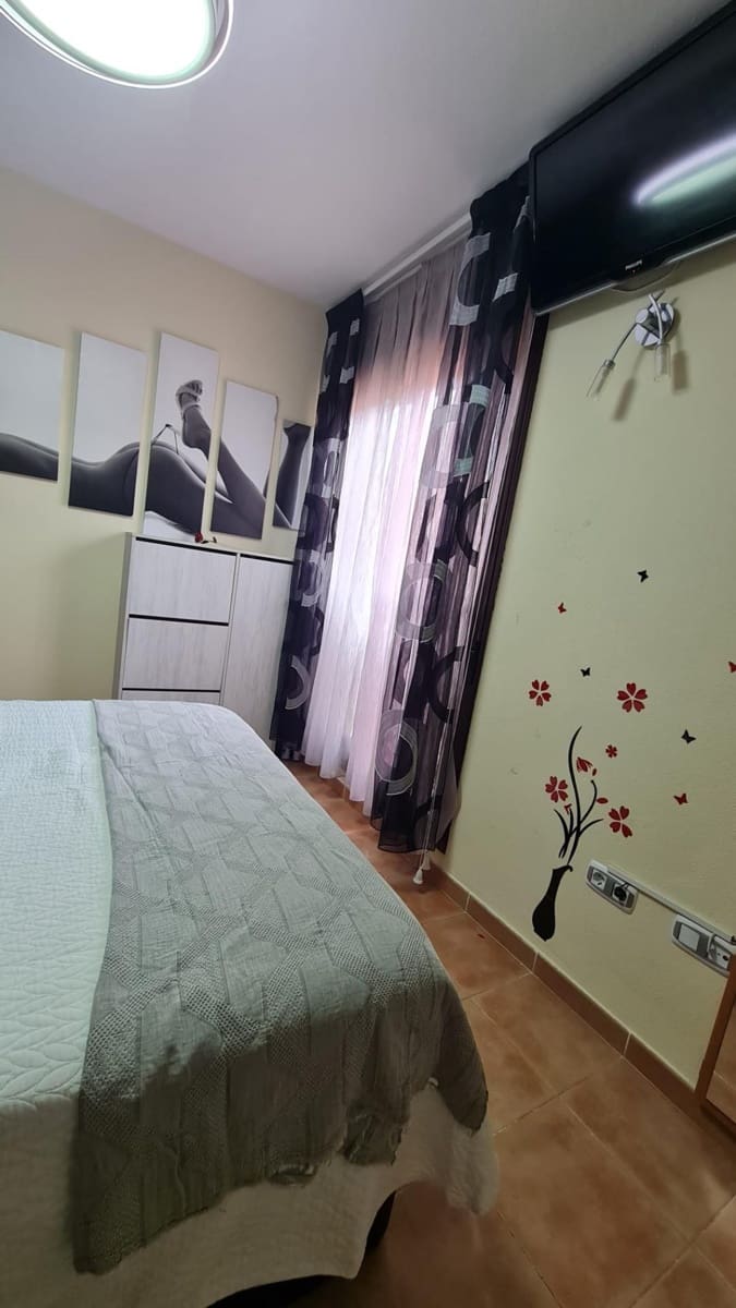Ático de 2 habitaciones en Los Collados en venta con piscina garaje - 134.500 € (Ref: 9892765)