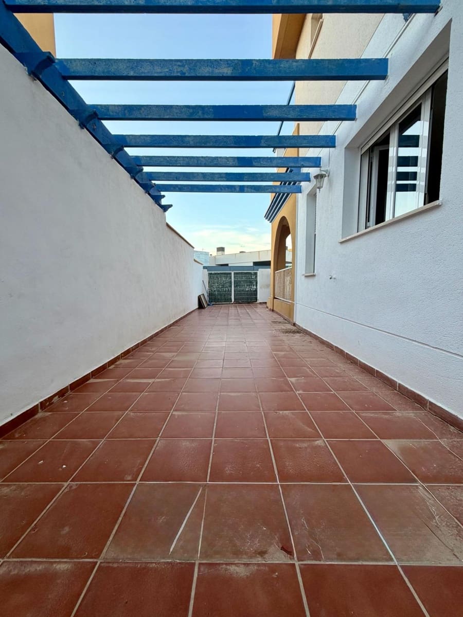 3 Zimmer Reihenhaus zu verkaufen in San Juan de los Terreros mit Garage - 265.000 € (Ref: 9892775)
