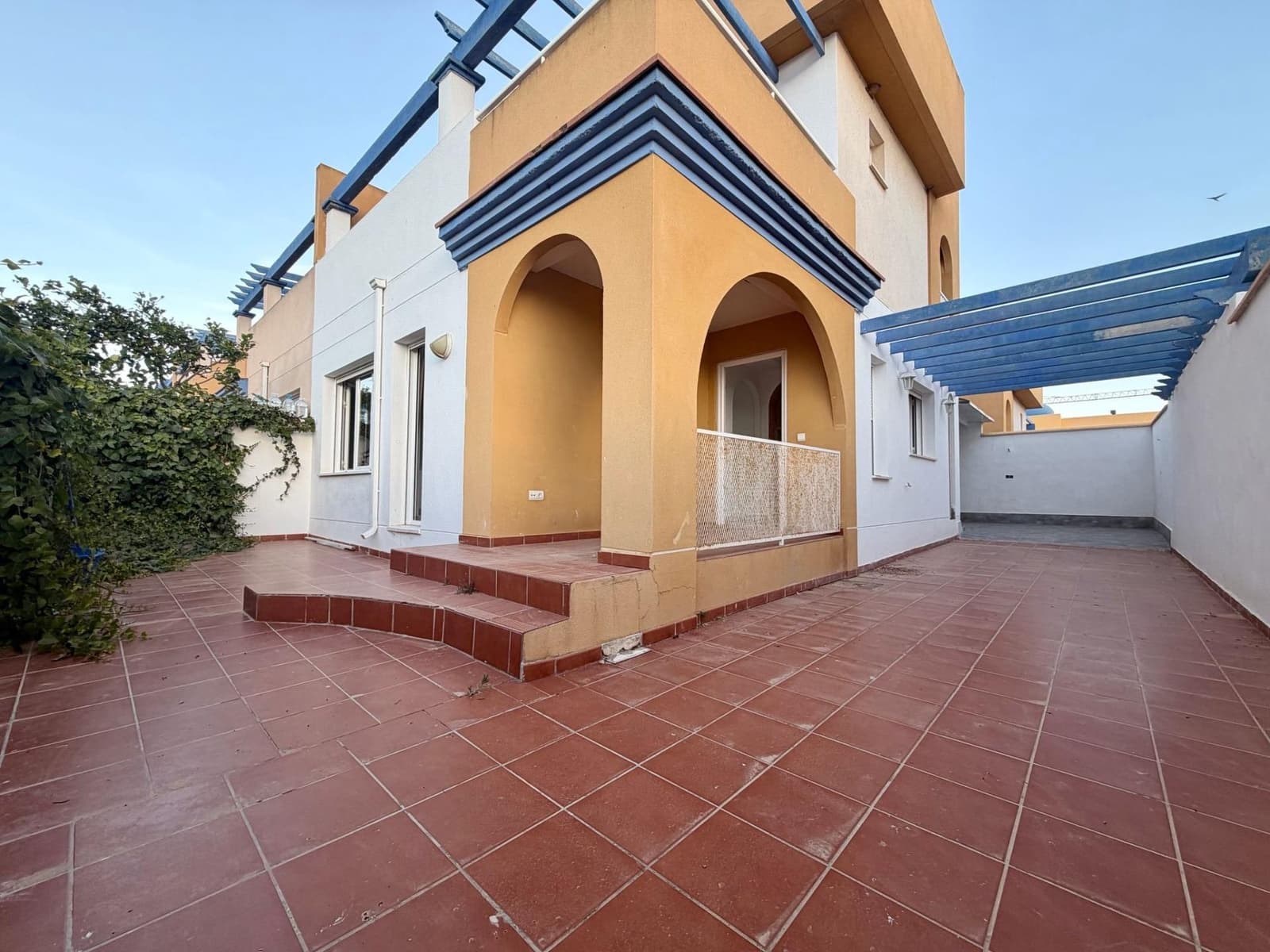 3 Zimmer Reihenhaus zu verkaufen in San Juan de los Terreros mit Garage - 265.000 € (Ref: 9892775)