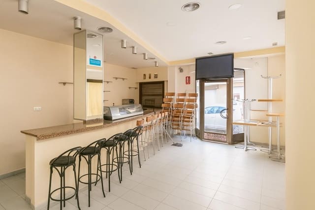 Local Comercial en Aguilas en venta con garaje - 103.500 € (Ref: 9892783)