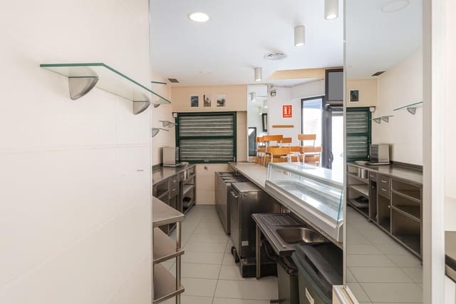 Local Comercial en Aguilas en venta con garaje - 103.500 € (Ref: 9892783)