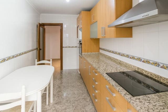 4 bedroom Flat for sale in Aguilas - € 154,900 (Ref: 9892790)