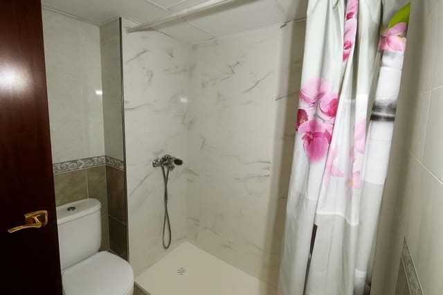 4 bedroom Flat for sale in Aguilas - € 154,900 (Ref: 9892790)