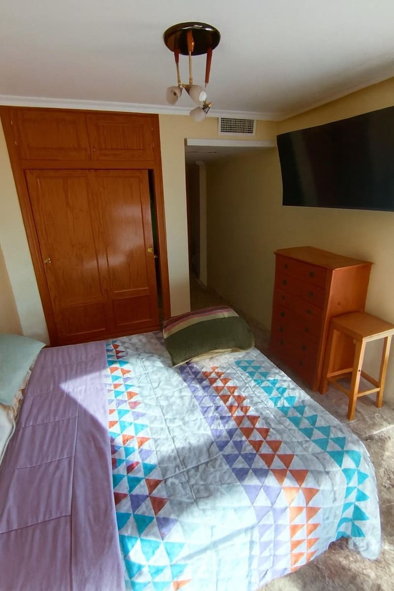 4 bedroom Flat for sale in Aguilas with garage - € 199,900 (Ref: 9892797)