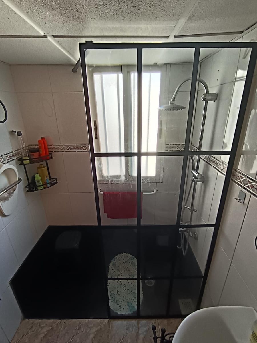 4 bedroom Flat for sale in Aguilas with garage - € 199,900 (Ref: 9892797)