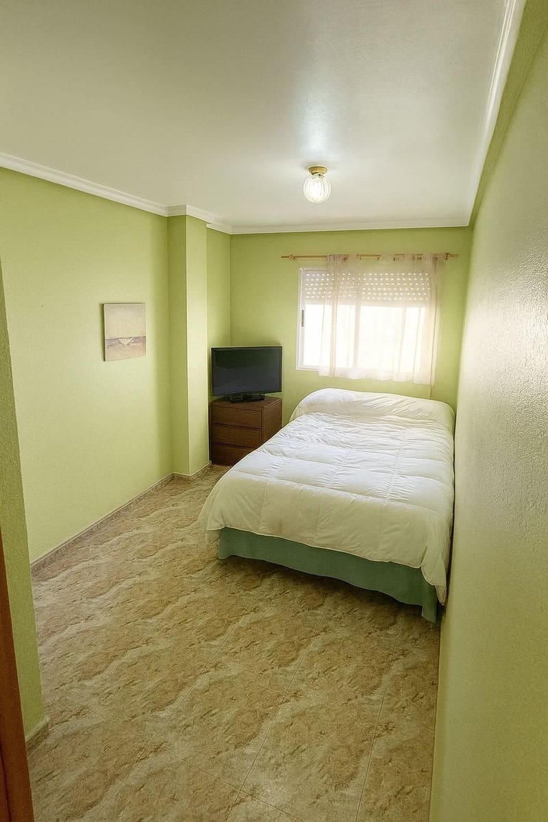4 bedroom Flat for sale in Aguilas with garage - € 199,900 (Ref: 9892797)