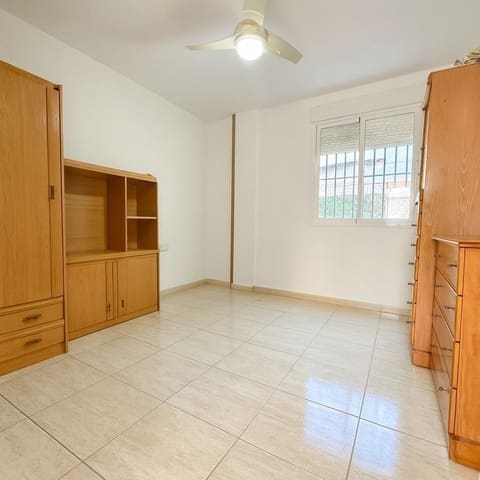 3 bedroom Villa for sale in Aguilas with garage - € 325,900 (Ref: 9892799)