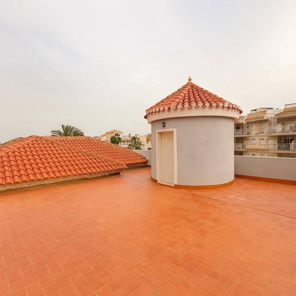 3 bedroom Villa for sale in Aguilas with garage - € 325,900 (Ref: 9892799)