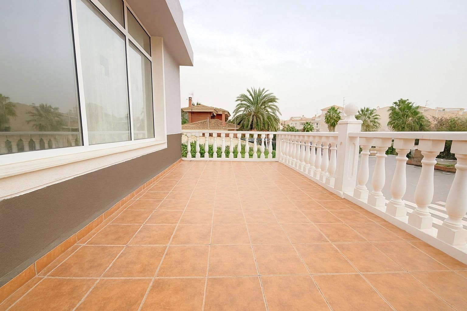 3 bedroom Villa for sale in Aguilas with garage - € 325,900 (Ref: 9892799)