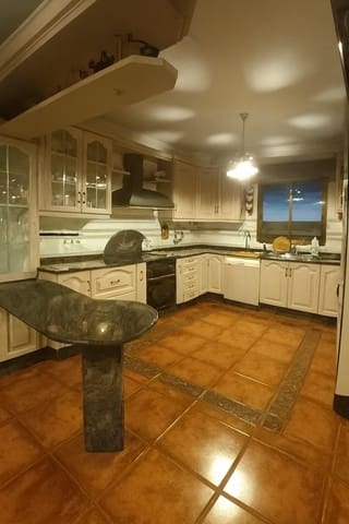 6 chambre Maison de Ville à vendre à Aguilas avec garage - 412 900 € (Ref: 9892800)