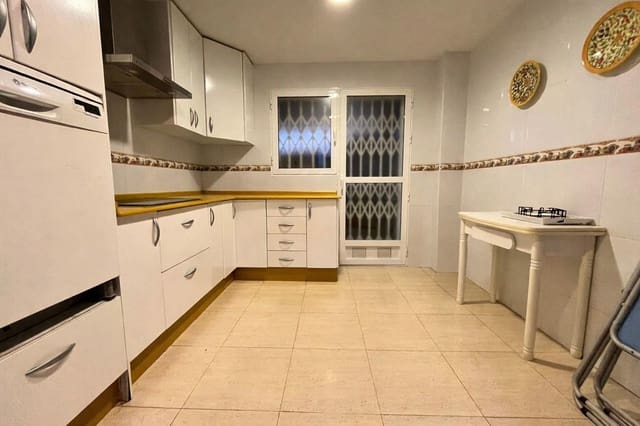 4 makuuhuone Huoneisto myytävänä paikassa Aguilas mukana 
autotalli - 290 000 € (Ref: 9892805)