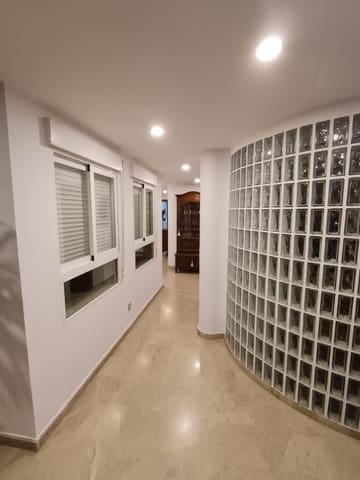 4 bedroom Penthouse for sale in Aguilas - € 650,000 (Ref: 9892810)