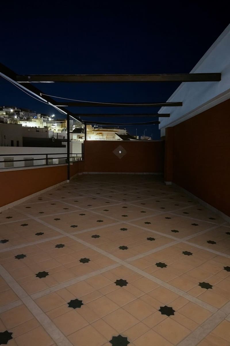 4 bedroom Penthouse for sale in Aguilas - € 650,000 (Ref: 9892810)