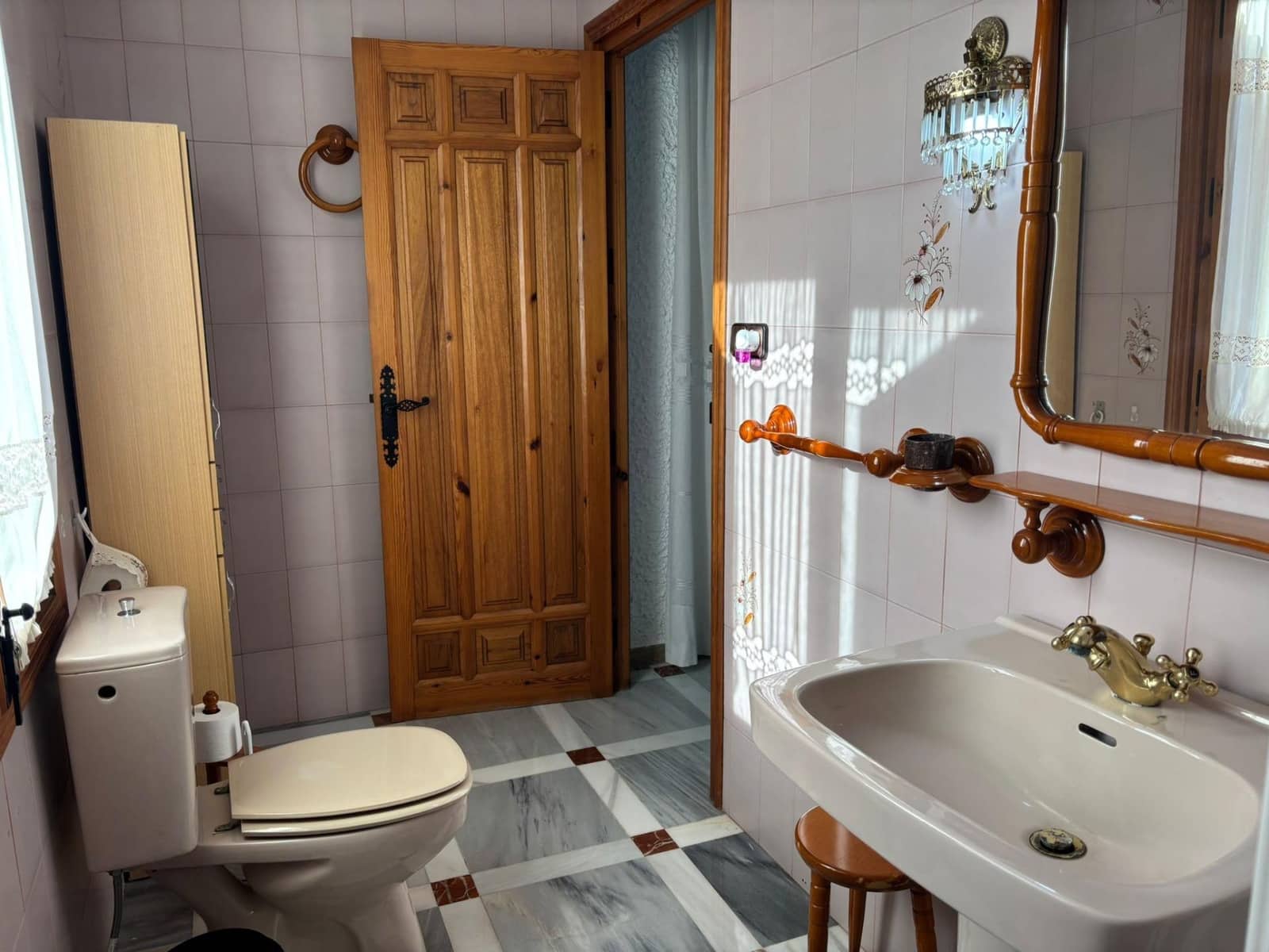 10 sypialnia Willa na sprzedaż w Cullar z basenem garażem - 289 900 € (Ref: 9892813)