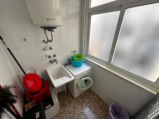 Piso de 4 habitaciones en Aguilas en venta - 149.900 € (Ref: 9892820)