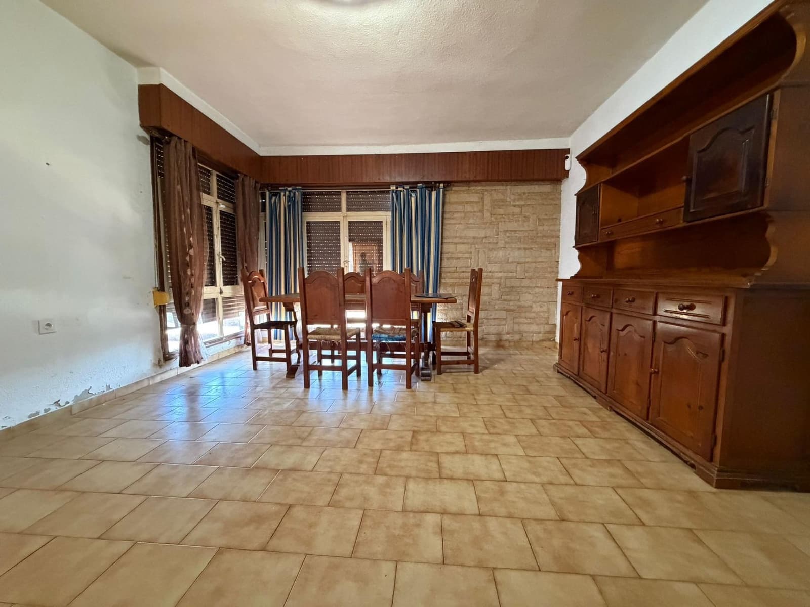 3 bedroom Villa for sale in Calarreona - € 329,900 (Ref: 9892822)