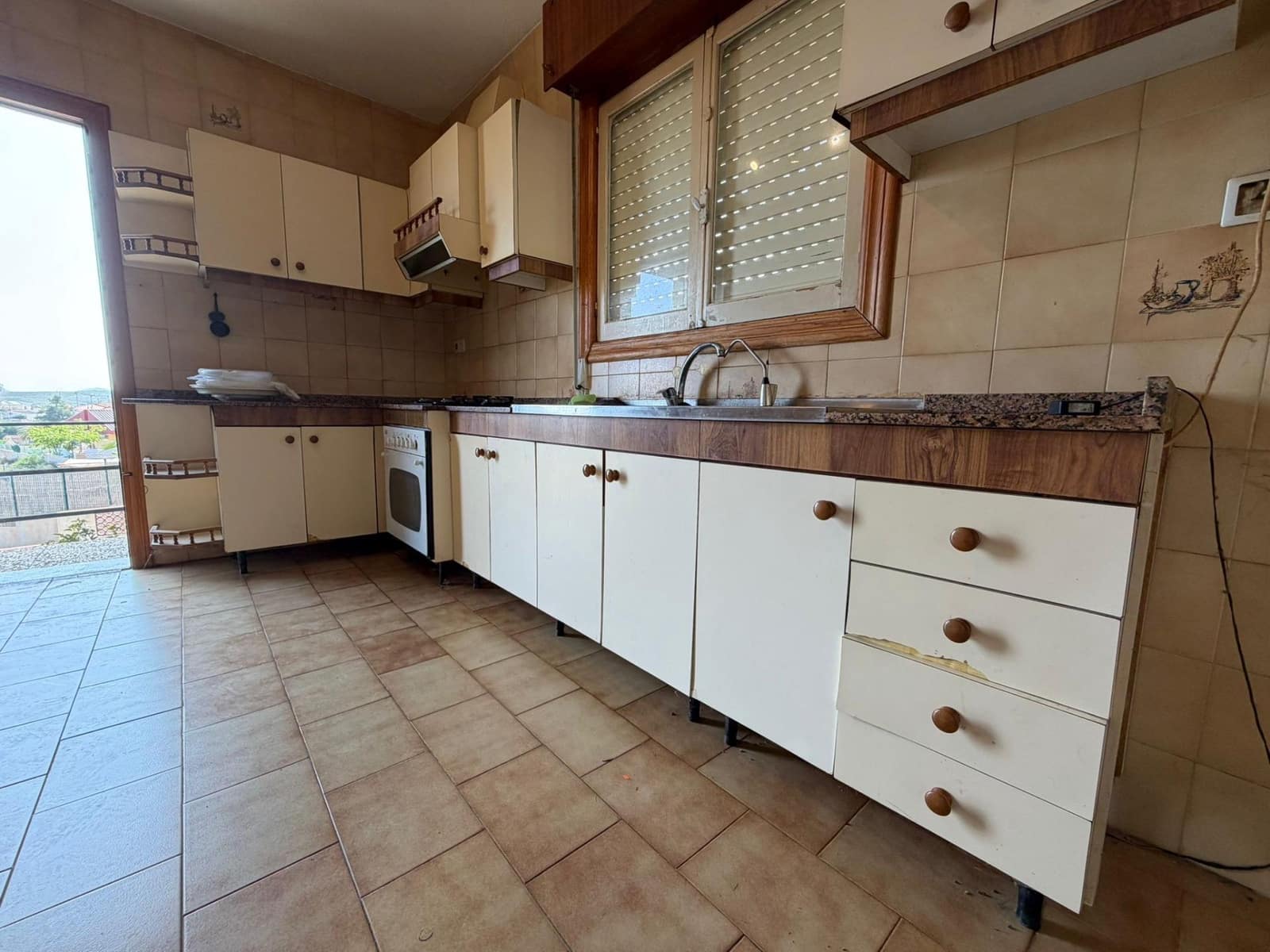 3 bedroom Villa for sale in Calarreona - € 329,900 (Ref: 9892822)