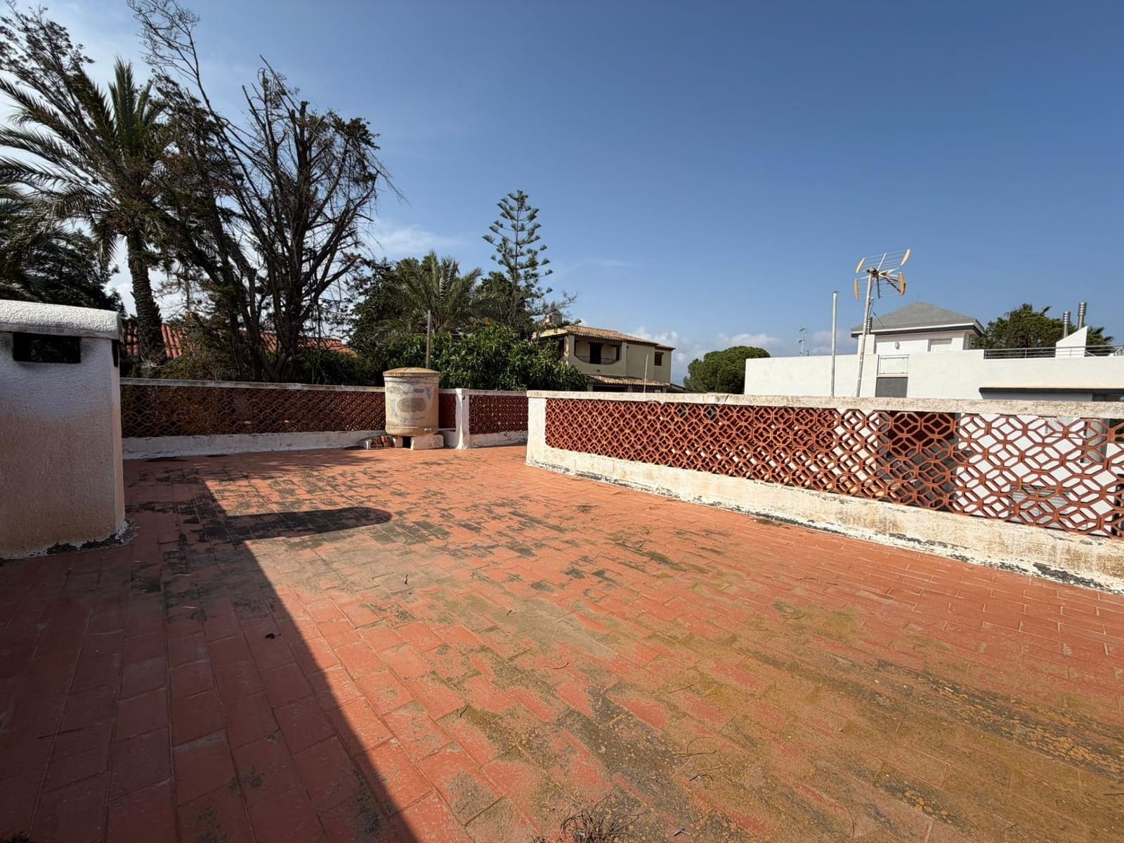 3 bedroom Villa for sale in Calarreona - € 329,900 (Ref: 9892822)