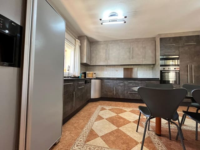 Chalet de 4 habitaciones en Los Collados, Aguilas en venta con garaje - 339.900 € (Ref: 9892823)