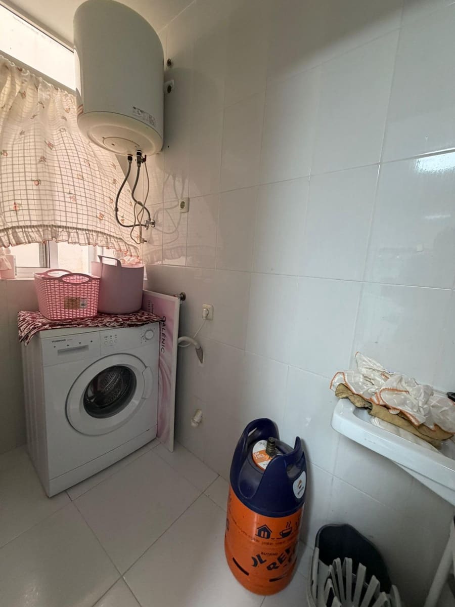 Piso de 3 habitaciones en Aguilas en venta - 152.900 € (Ref: 9892828)