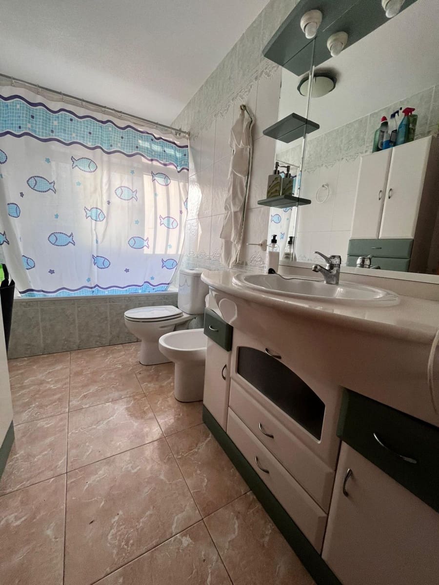 4 sovrum Lägenhet till salu i Aguilas med garage - 149 000 € (Ref: 9892830)