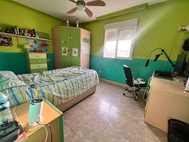4 sovrum Lägenhet till salu i Aguilas med garage - 149 000 € (Ref: 9892830)