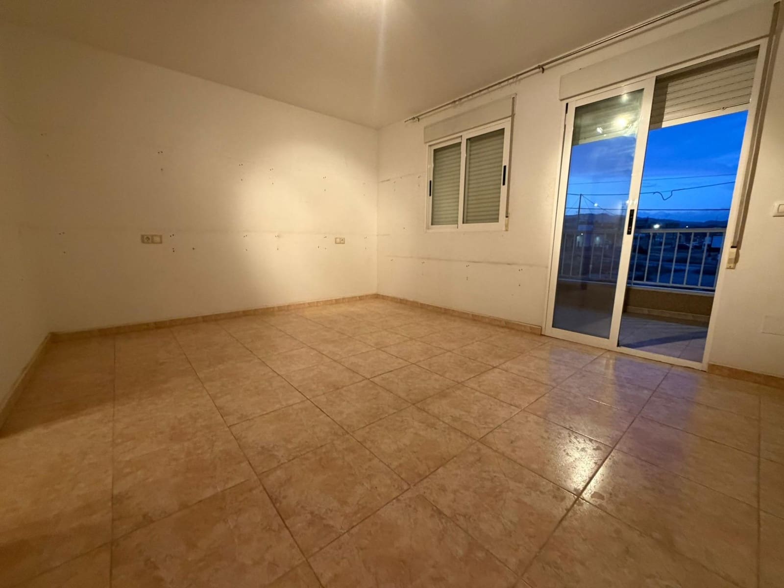 4 sovrum Lägenhet till salu i Aguilas med garage - 199 000 € (Ref: 9892831)