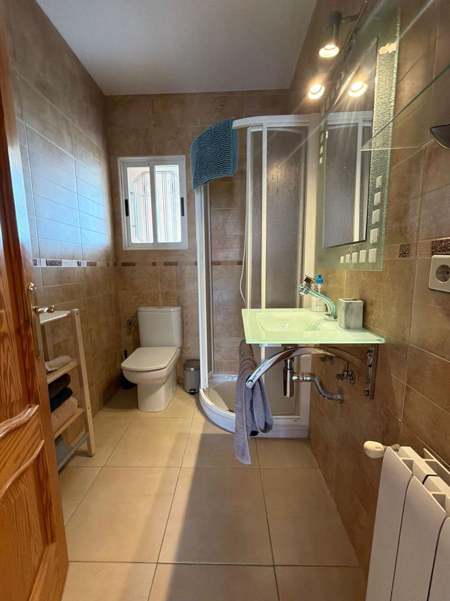 5 sovrum Villa till salu i Calarreona med pool garage - 485 000 € (Ref: 9892836)