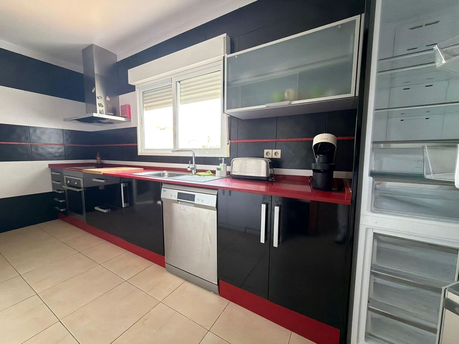 5 sovrum Villa till salu i Calarreona med pool garage - 485 000 € (Ref: 9892836)