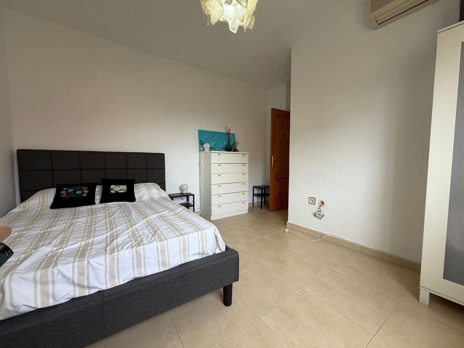 5 sovrum Villa till salu i Calarreona med pool garage - 485 000 € (Ref: 9892836)
