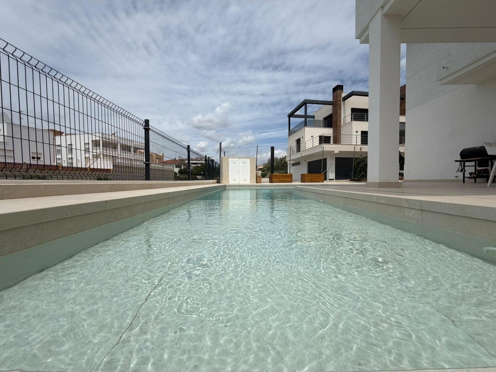 5 sovrum Villa till salu i Calarreona med pool garage - 485 000 € (Ref: 9892836)