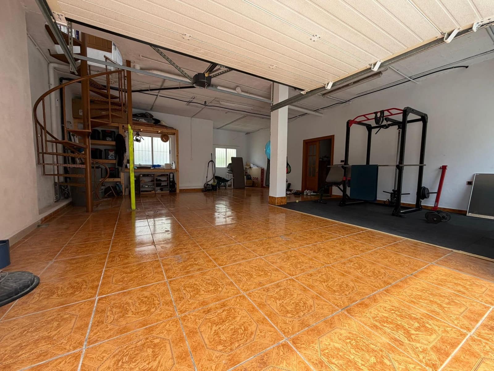 5 sovrum Villa till salu i Calarreona med pool garage - 485 000 € (Ref: 9892836)
