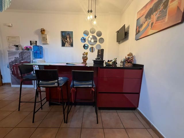 3 slaapkamer Penthouse te koop in Aguilas met zwembad garage - € 190.000 (Ref: 9892838)