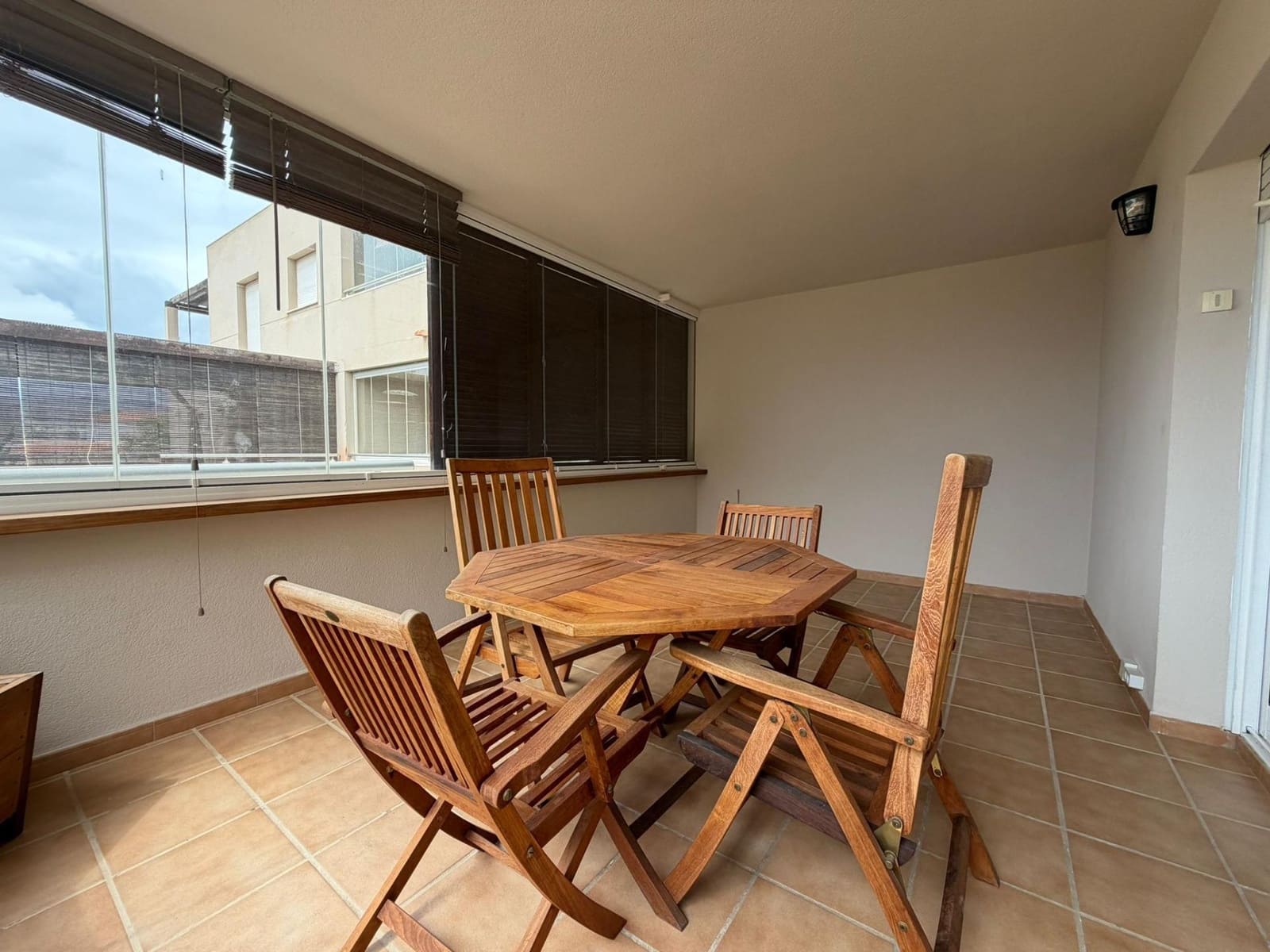 Piso de 3 habitaciones en Calabardina en venta con piscina garaje - 239.900 € (Ref: 9892841)