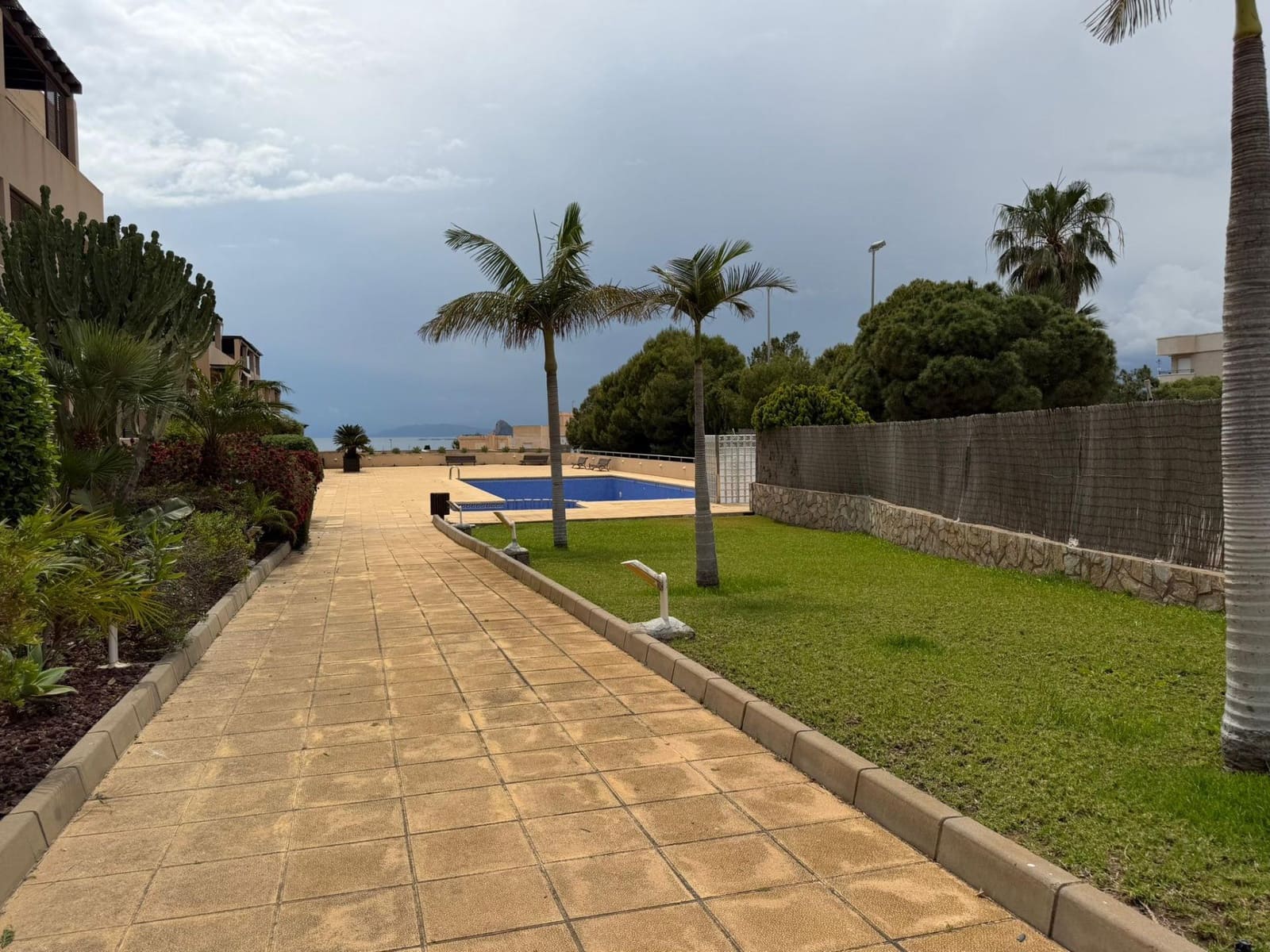 Piso de 3 habitaciones en Calabardina en venta con piscina garaje - 239.900 € (Ref: 9892841)
