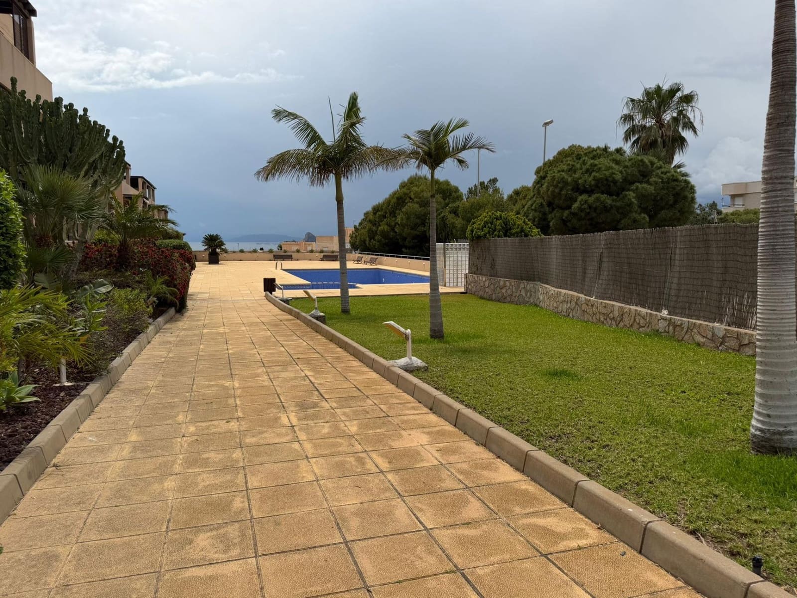 Piso de 3 habitaciones en Calabardina en venta con piscina garaje - 239.900 € (Ref: 9892841)