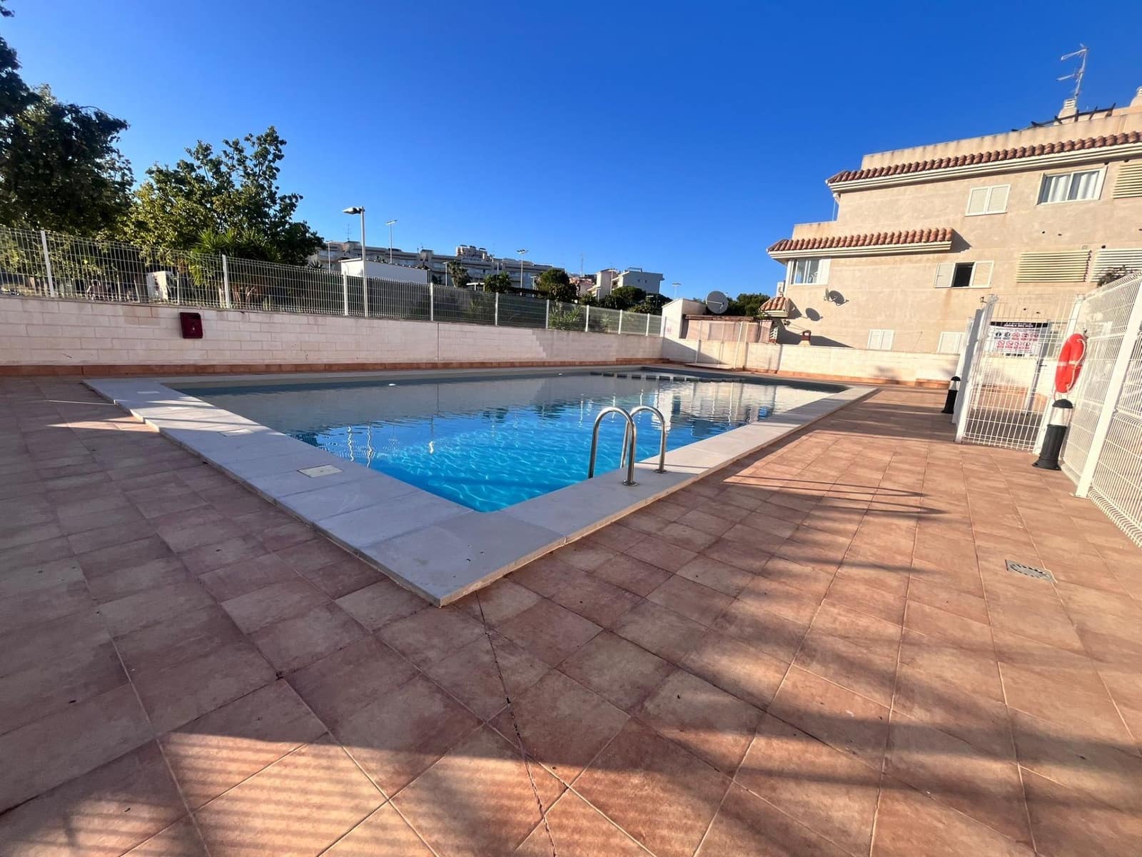 3 quarto Apartamento para venda em Aguilas com piscina garagem - 194 900 € (Ref: 9892844)