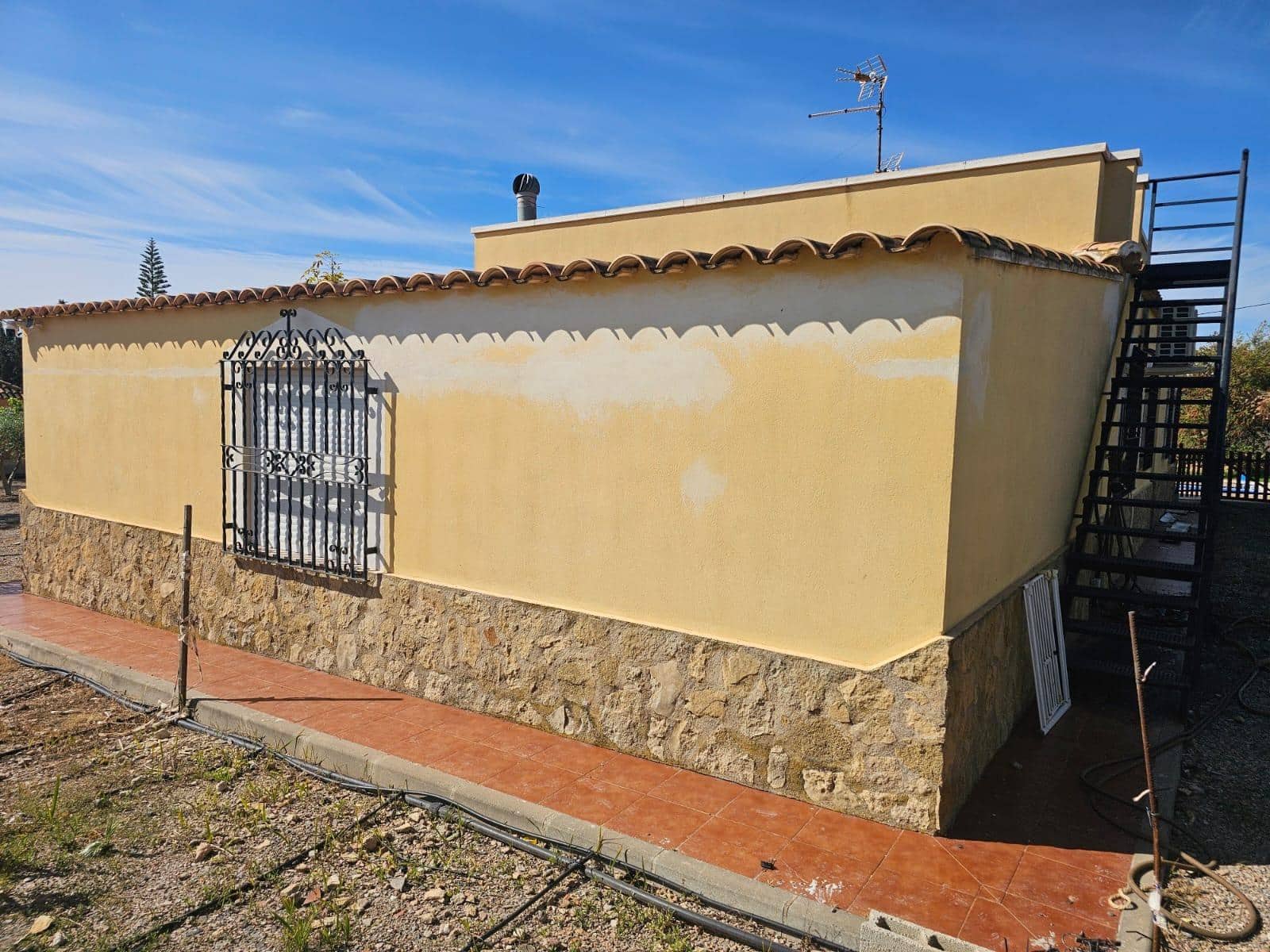 3 soveværelse Finca/Landehus til salg i Aguilas med swimmingpool garage - € 250.000 (Ref: 9892848)