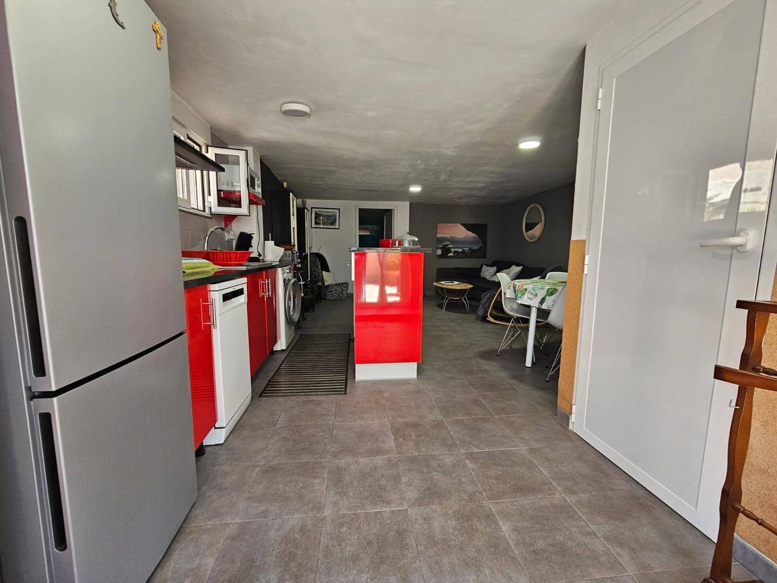Chalet de 4 habitaciones en Calabardina en venta con garaje - 335.000 € (Ref: 9892849)