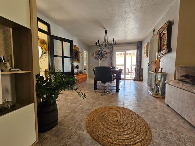 4 bedroom Villa for sale in Calabardina, Aguilas with garage - € 335,000 (Ref: 9892849)