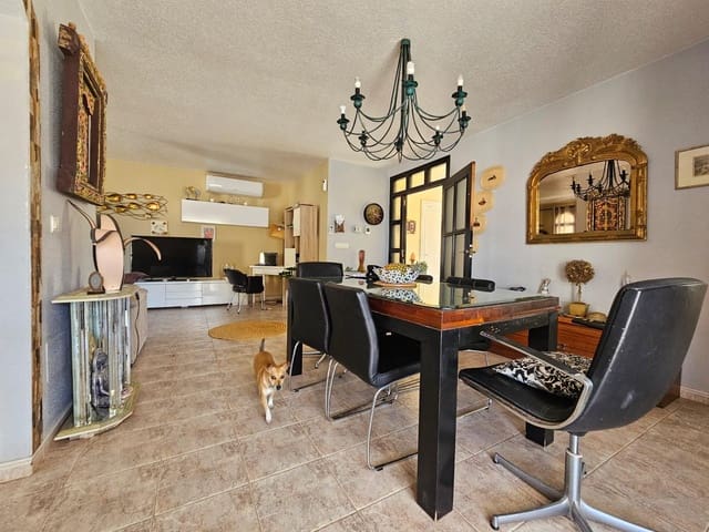 4 bedroom Villa for sale in Calabardina, Aguilas with garage - € 335,000 (Ref: 9892849)