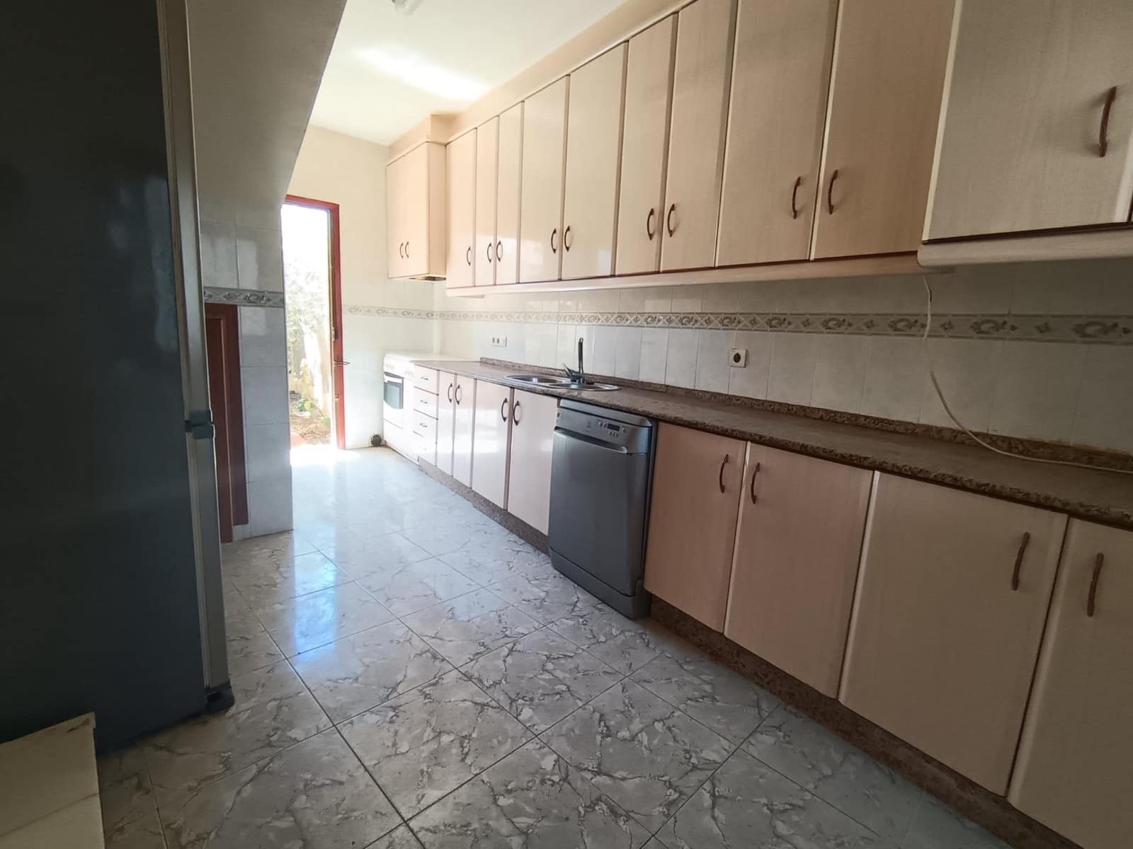 Chalet de 4 habitaciones en San Juan de los Terreros en venta con garaje - 280.000 € (Ref: 9892853)