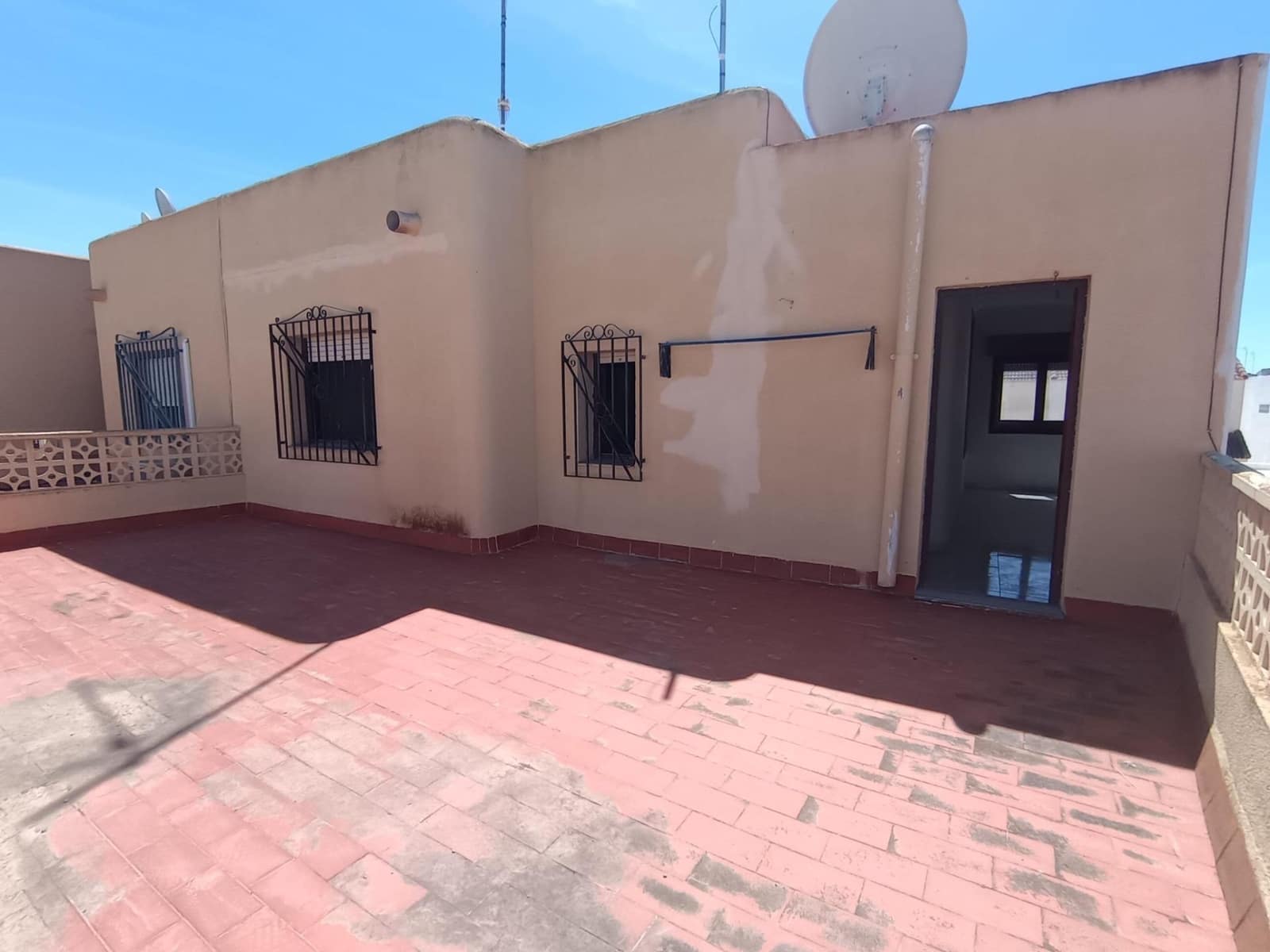 Chalet de 4 habitaciones en San Juan de los Terreros en venta con garaje - 280.000 € (Ref: 9892853)