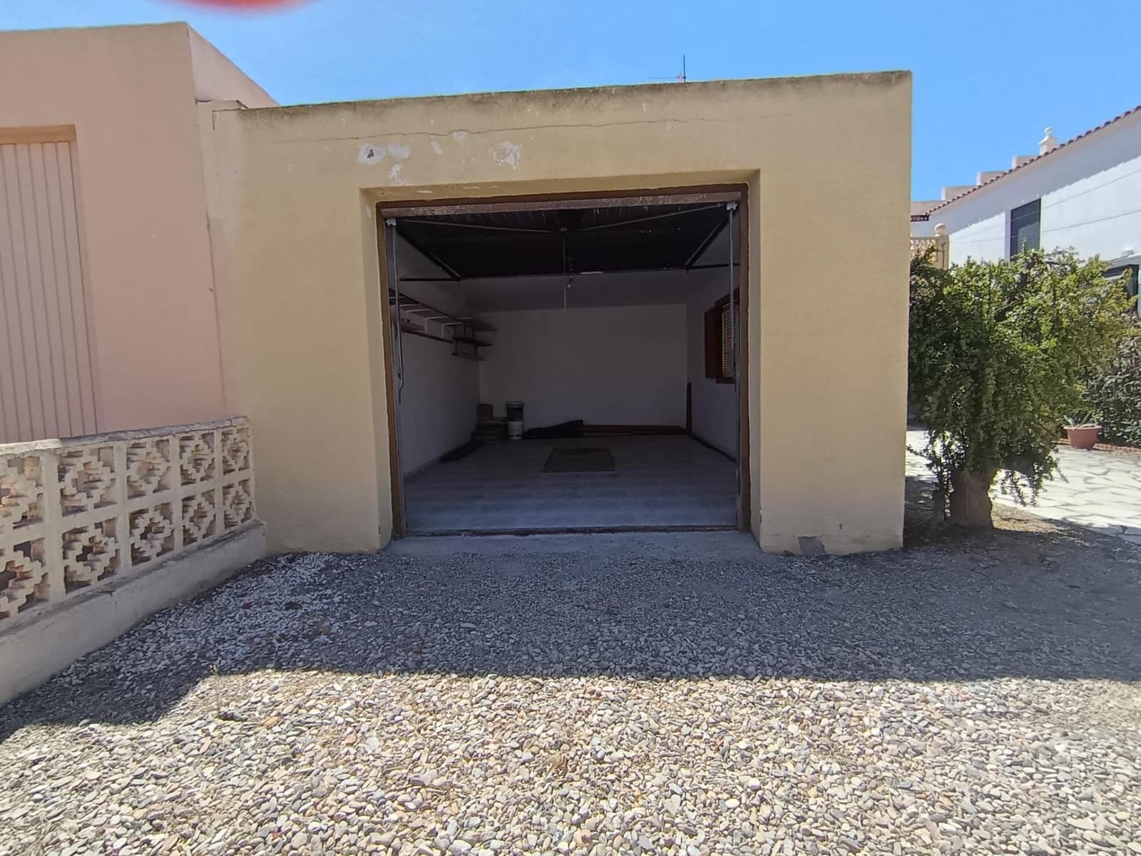 Chalet de 4 habitaciones en San Juan de los Terreros en venta con garaje - 280.000 € (Ref: 9892853)