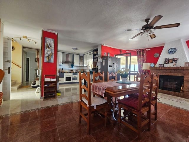 4 bedroom Villa for sale in Calabardina, Aguilas with pool garage - € 450,000 (Ref: 9892854)