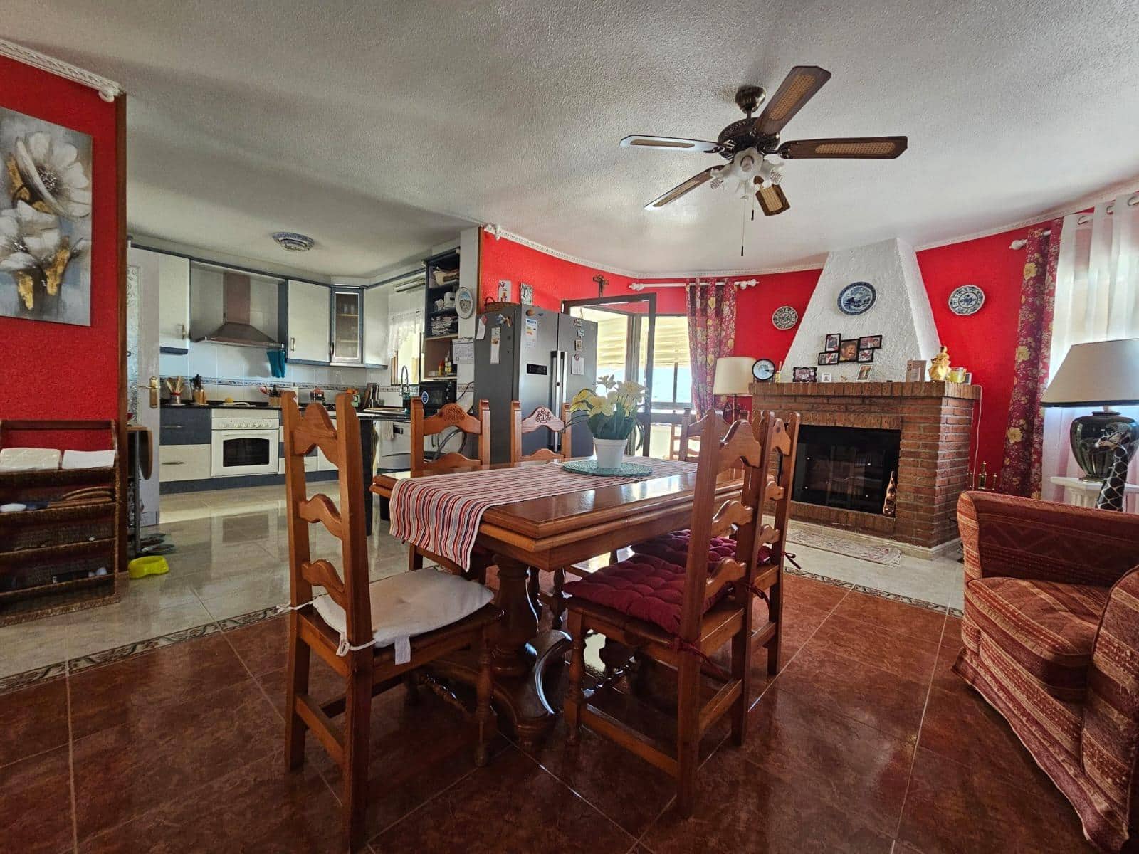 4 bedroom Villa for sale in Calabardina with pool garage - € 450,000 (Ref: 9892854)