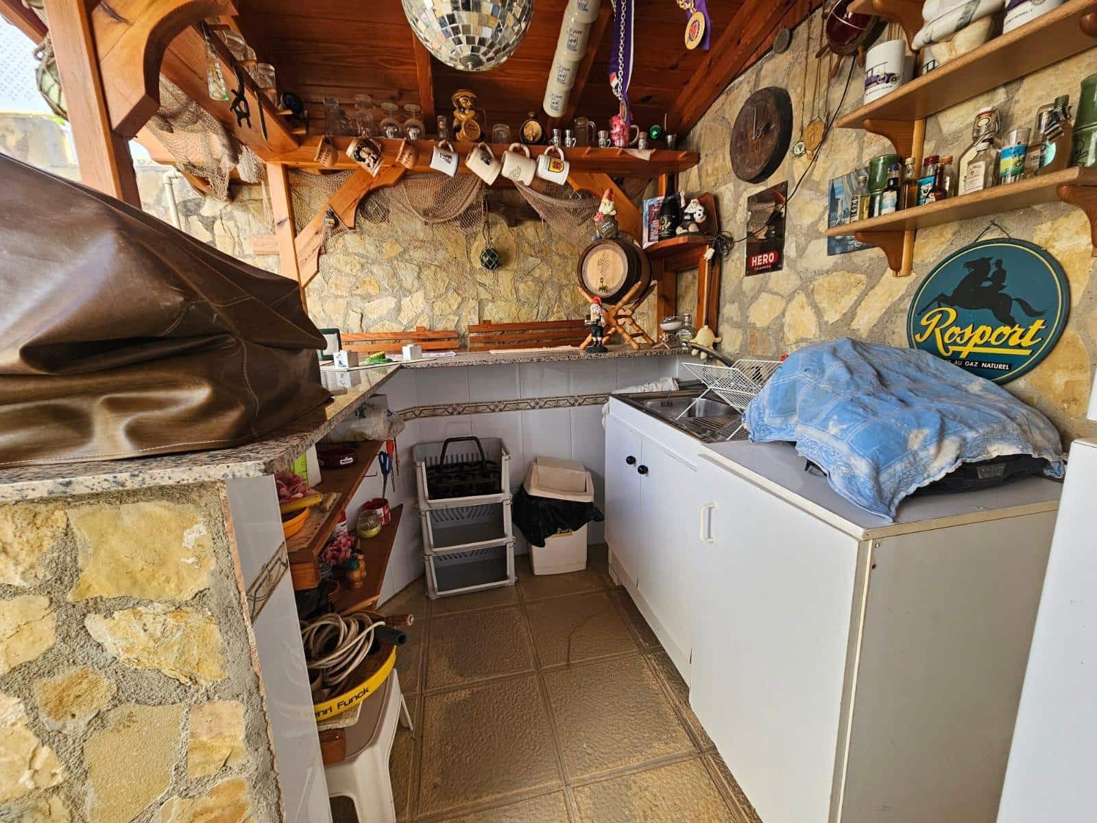4 bedroom Villa for sale in Calabardina with pool garage - € 450,000 (Ref: 9892854)