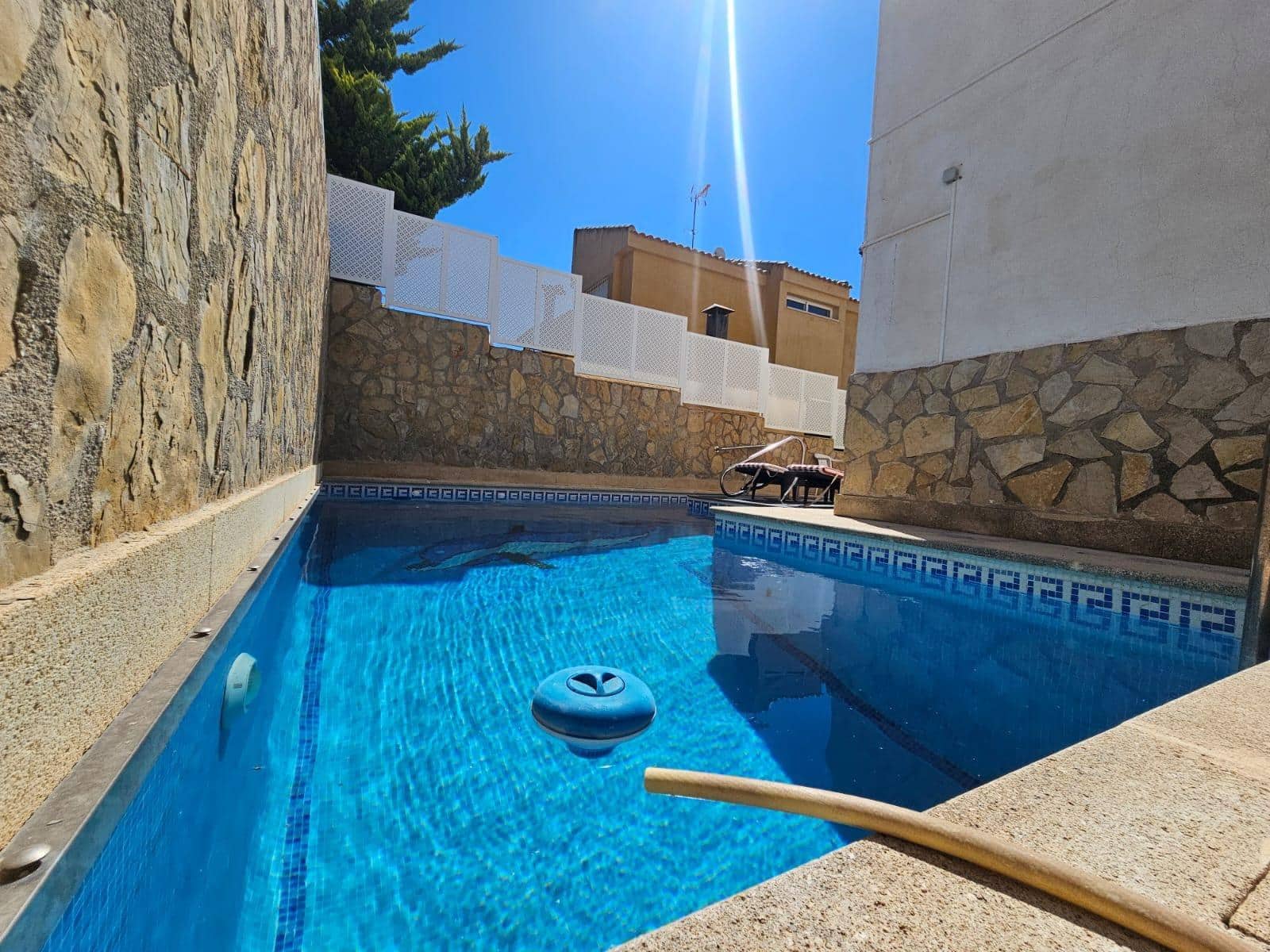 4 bedroom Villa for sale in Calabardina with pool garage - € 450,000 (Ref: 9892854)